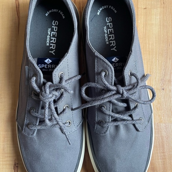 Sperry Men’s Canvass Sneakers Size 11.5 - Picture 2 of 6